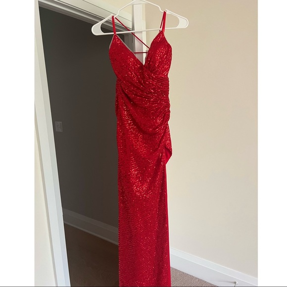 Lady Black Tie Eclipse Gown Red XS - Picture 1 of 3